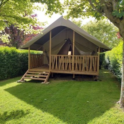 Tente Lodge Mini Wood aménagée (2 chambres - 5 personnes)